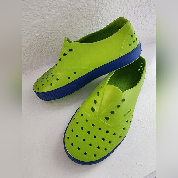 Native Miller Water Shoes kids size 1 - Picture 3 of 8